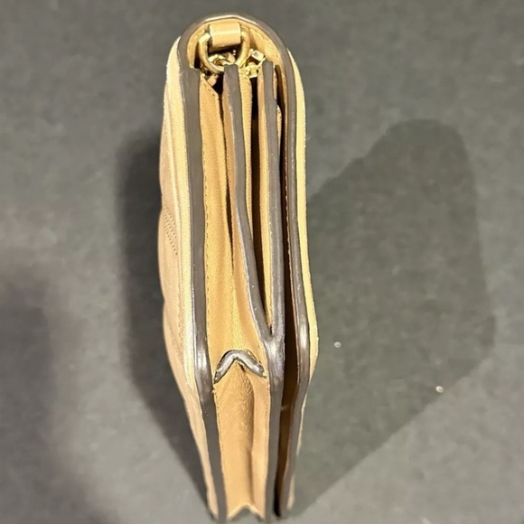 Tory Burch Fleming Soft Glazed Wallet Crossbody Bag/Purse | PRELOVED 🤎👜 - Picture 13 of 16